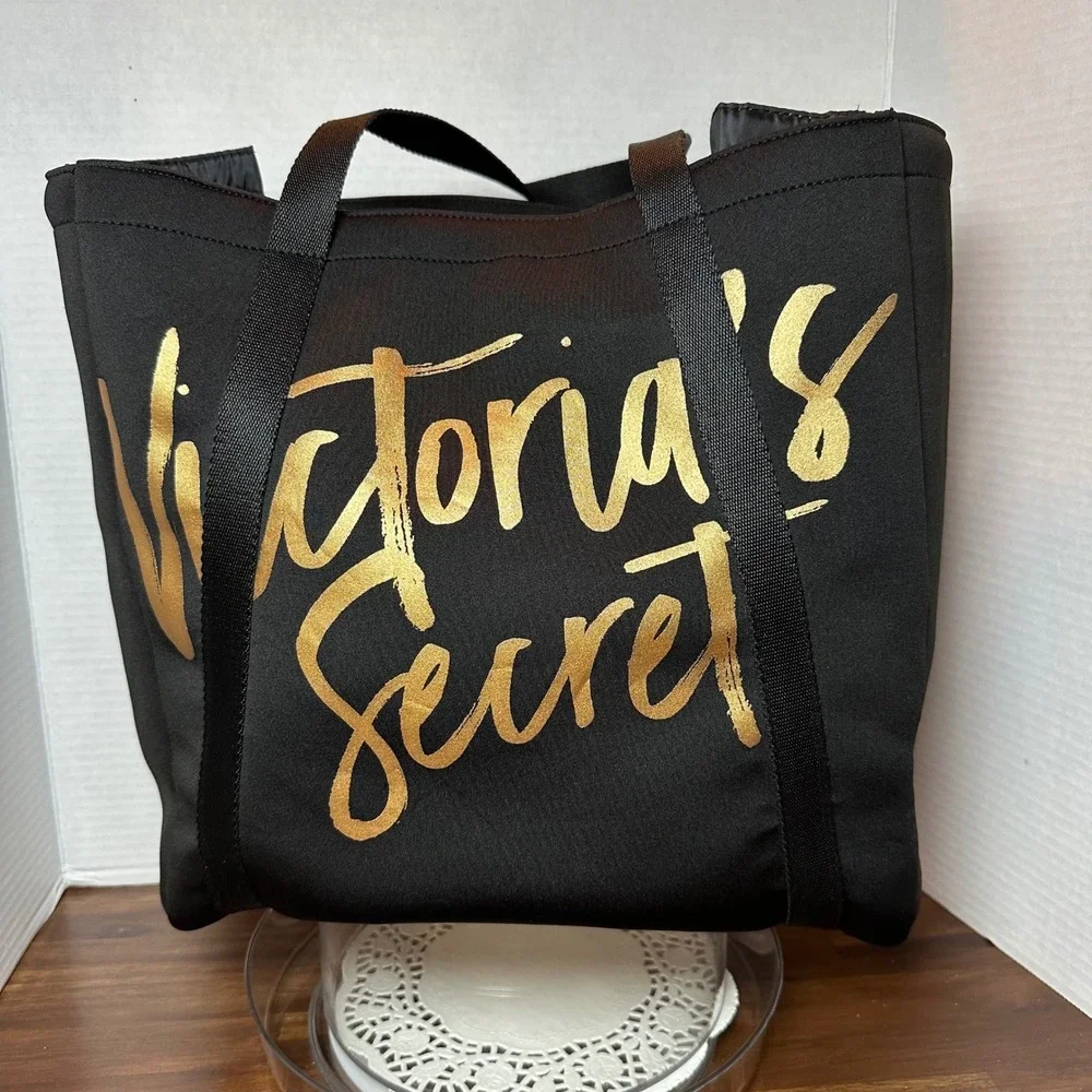 Victorias Secret Tote Cooler Bag Black Gold Metallic‎ Script Logo Travel